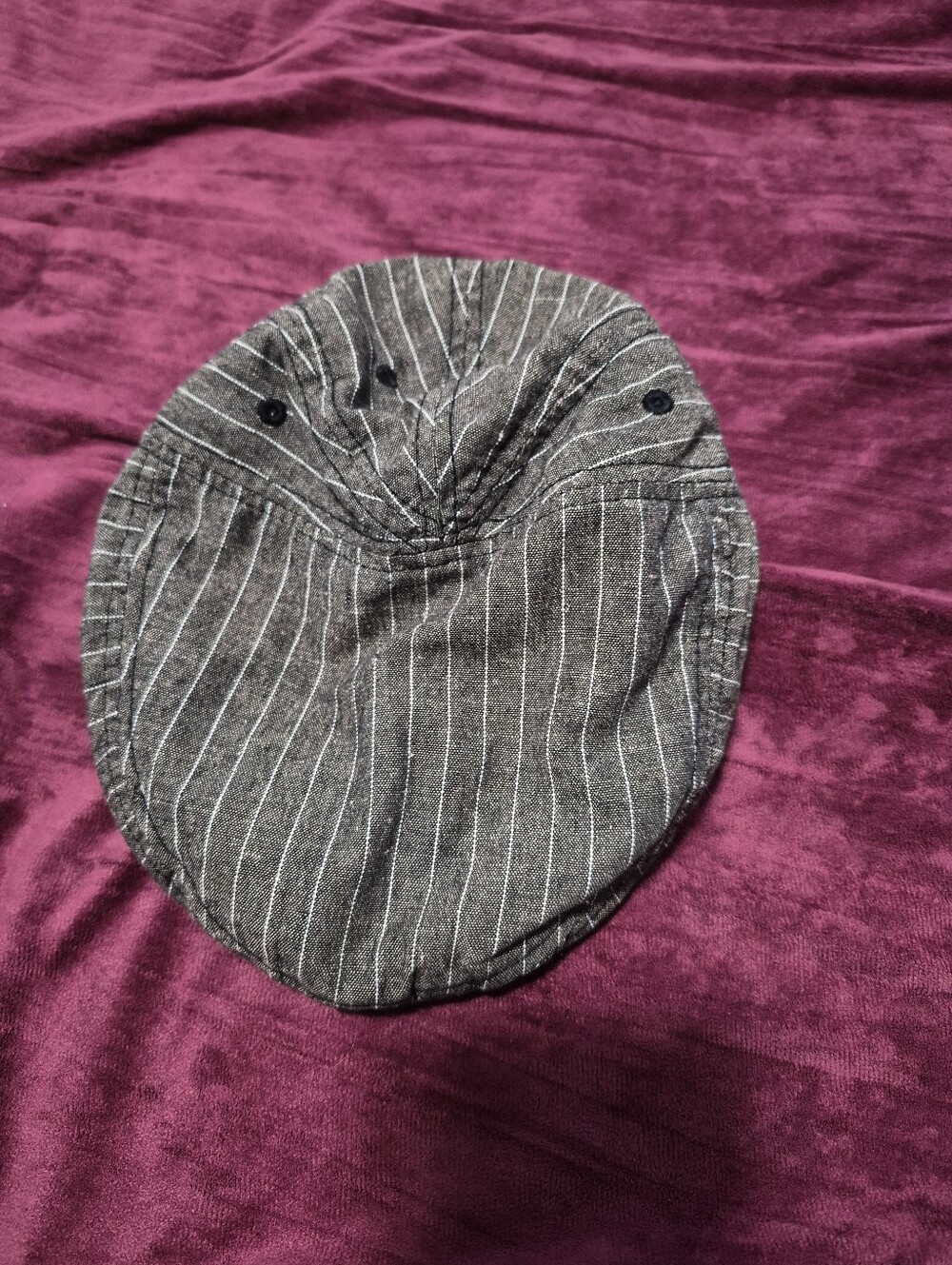 Womens Gray Pinstripe Newsboy Cap - Unbranded